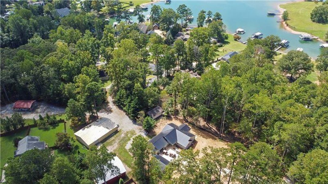 Image 28 of a home in .