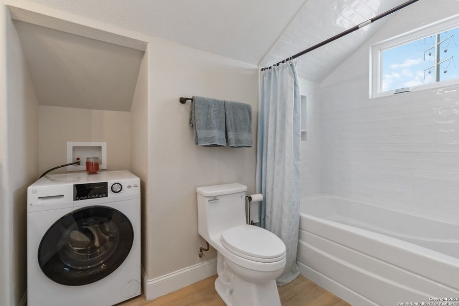 Furnished interior view inside a new home in , Boerne (Image 36).