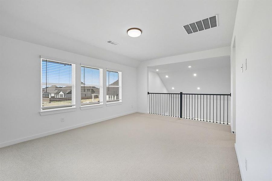 Spacious, unfurnished interior of a new home in Sandbrock Ranch: 50ft. lots, Aubrey (Image 12). Spacious, unfurnished interior of a new home in Sandbrock Ranch: 50ft. lots, Aubrey (Image 12).