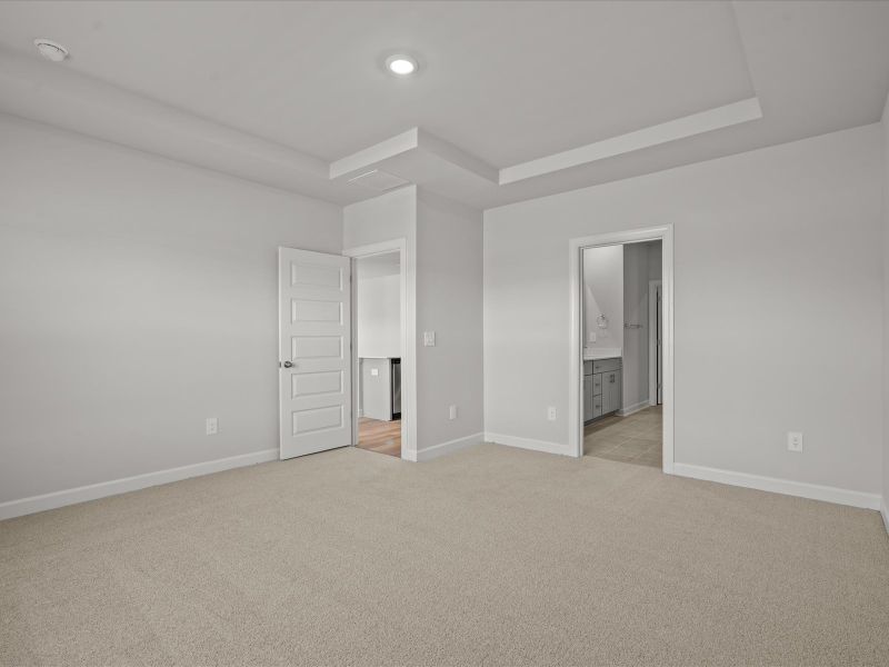 Spacious, unfurnished interior of a new home in Vickery Station, Woodruff (Image 16).