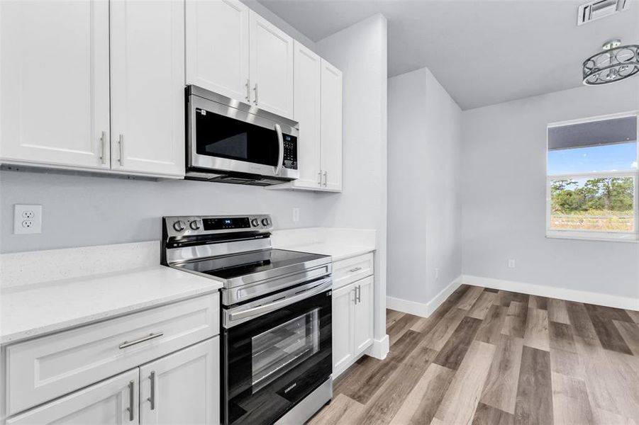 Furnished interior view inside a new home in , Punta Gorda (Image 7). Furnished interior view inside a new home in , Punta Gorda (Image 7).