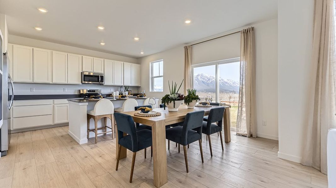 1881 Elbert Dining F1 2of2 Base2