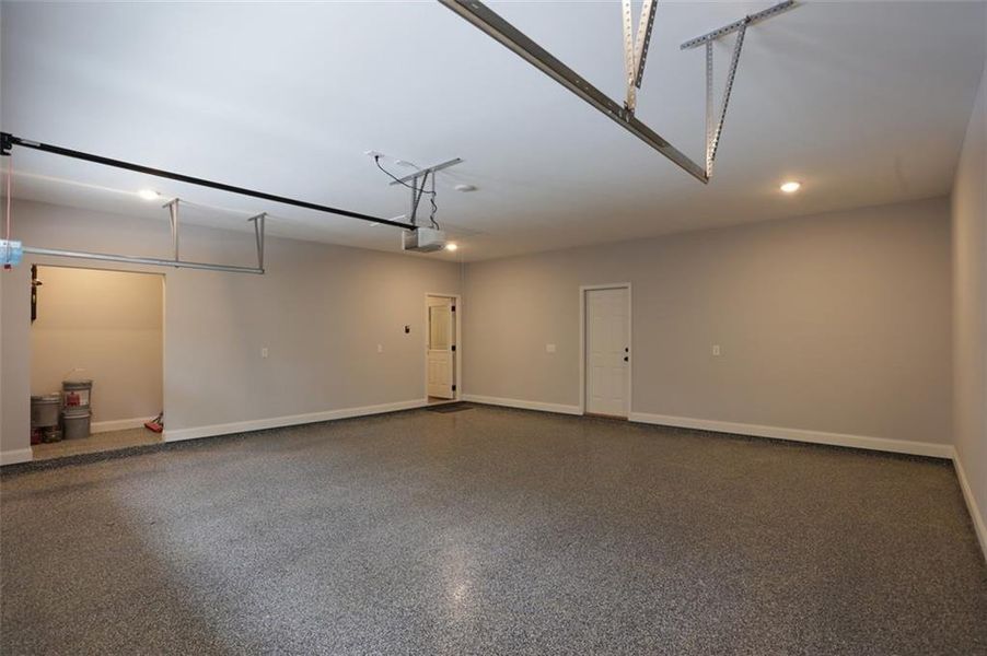 Spacious, unfurnished interior of a new home in , Dallas (Image 35). Spacious, unfurnished interior of a new home in , Dallas (Image 35).