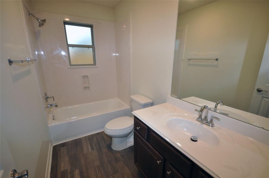 Furnished interior view inside a new home in Pedregal, League City (Image 9). Furnished interior view inside a new home in Pedregal, League City (Image 9).