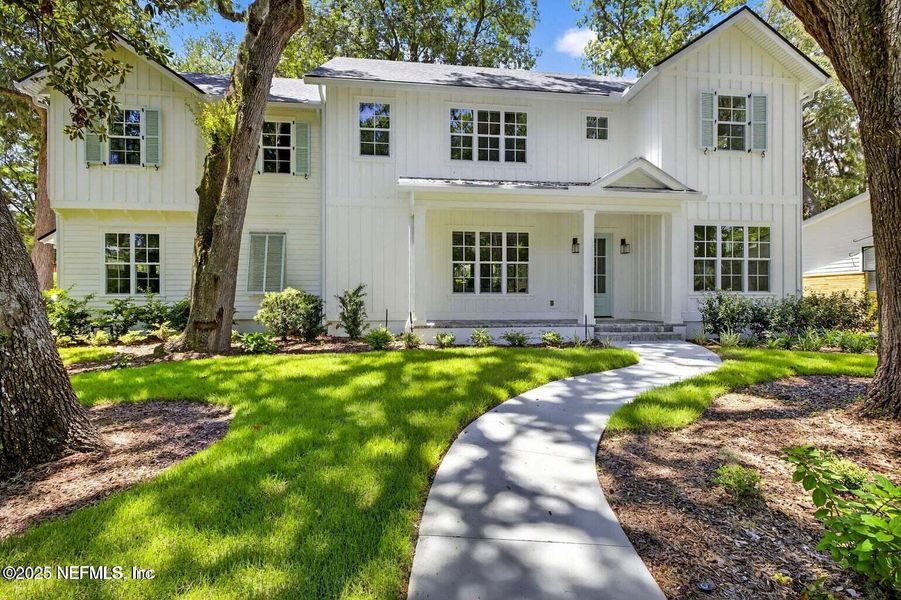 Exterior details and patio area of a home in , Neptune Beach (Image 1).