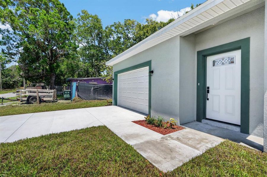 Exterior details and patio area of a home in , Daytona Beach (Image 3). Exterior details and patio area of a home in , Daytona Beach (Image 3).