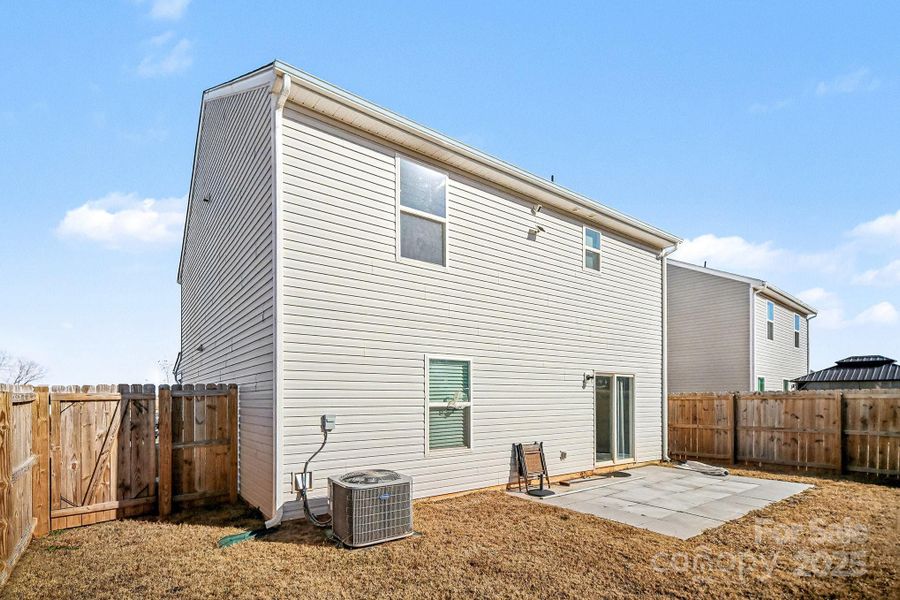Exterior details and patio area of a home in , Shelby (Image 27).
