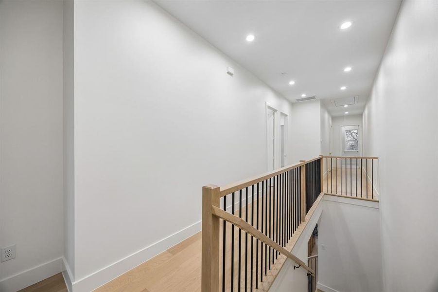 Spacious, unfurnished interior of a new home in , Dallas (Image 22).