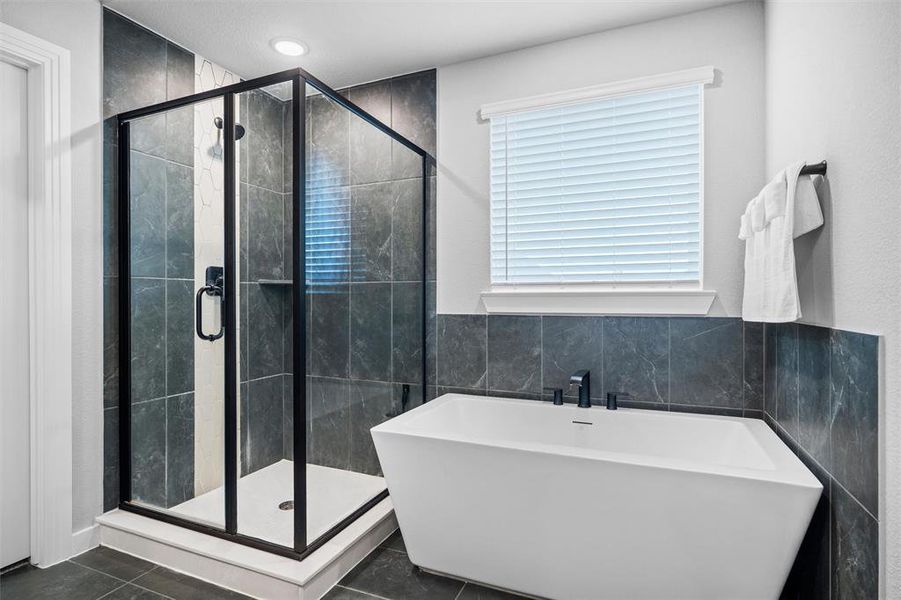 Furnished interior view inside a new home in Karis, Crowley (Image 15).