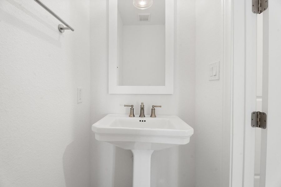 Close-up of interior finishes inside a home in Westland Ranch - 70' Homesites, League City (Image 18). Close-up of interior finishes inside a home in Westland Ranch - 70' Homesites, League City (Image 18).