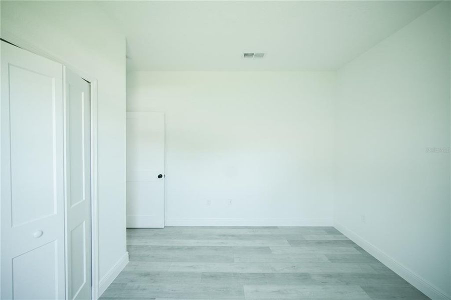 Spacious, unfurnished interior of a new home in , Ocala (Image 37).