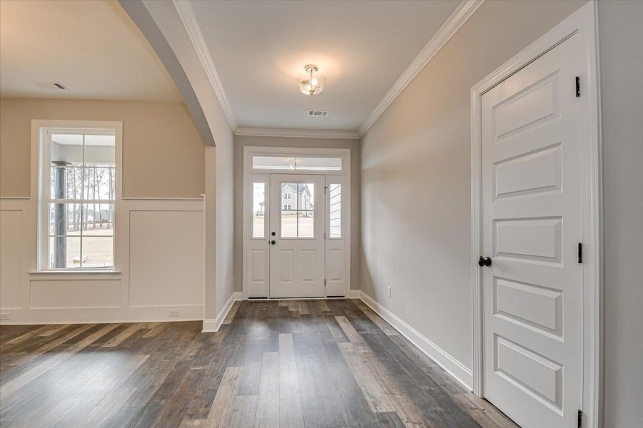 Spacious, unfurnished interior of a new home in Tillery Park, Grovetown (Image 18). Spacious, unfurnished interior of a new home in Tillery Park, Grovetown (Image 18).