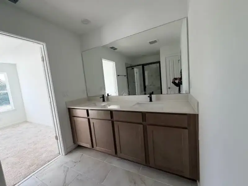 Image 26 of a home in Whaley Grove Townhomes. Image 26 of a home in Whaley Grove Townhomes.