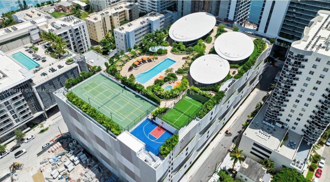 Image 44 of a home in .