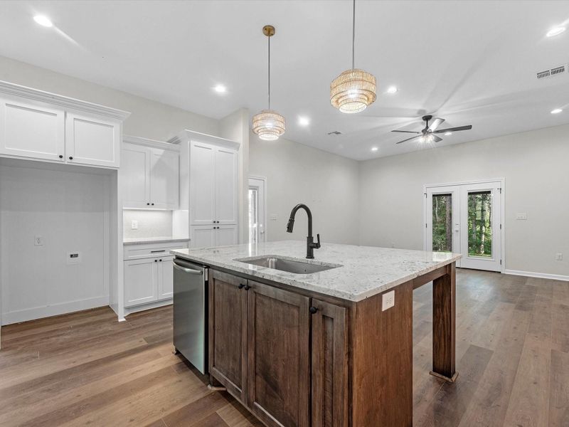 Furnished interior view inside a new home in , Brookeland (Image 5).
