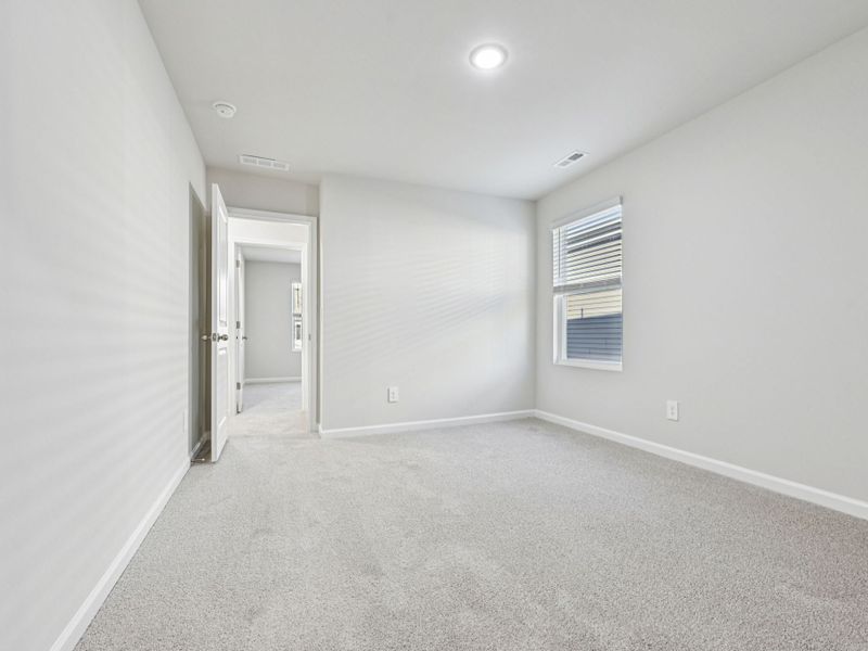 Spacious, unfurnished interior of a new home in Oak Manor - Signature Series, Garner (Image 20). Spacious, unfurnished interior of a new home in Oak Manor - Signature Series, Garner (Image 20).