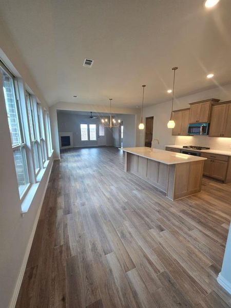 Spacious, unfurnished interior of a new home in Morningstar, Aledo (Image 12). Spacious, unfurnished interior of a new home in Morningstar, Aledo (Image 12).