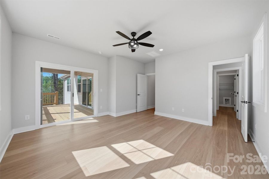 Spacious, unfurnished interior of a new home in , Morganton (Image 20).