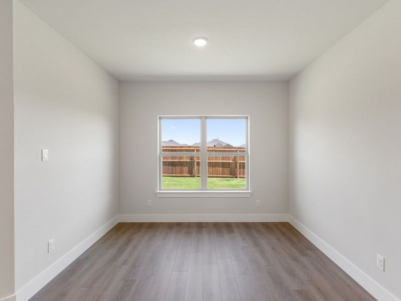 Spacious, unfurnished interior of a new home in Waverly Estates, Nevada (Image 13). Spacious, unfurnished interior of a new home in Waverly Estates, Nevada (Image 13).