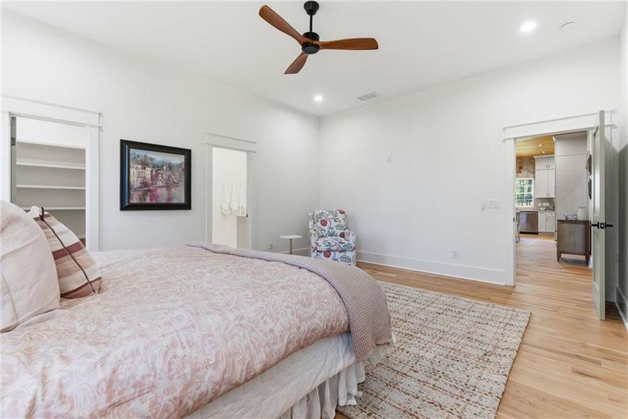 Furnished interior view inside a new home in , Marietta (Image 13).