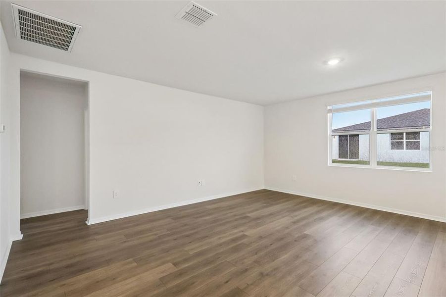 Spacious, unfurnished interior of a new home in Villamar - Signature Series, Winter Haven (Image 33). Spacious, unfurnished interior of a new home in Villamar - Signature Series, Winter Haven (Image 33).