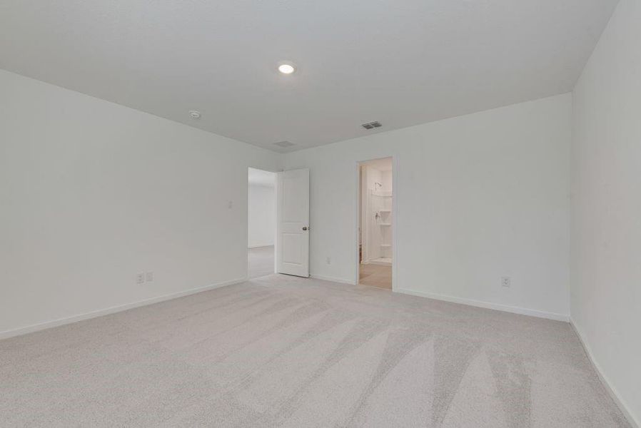 Spacious, unfurnished interior of a new home in Cottonwood, Wilmer (Image 13). Spacious, unfurnished interior of a new home in Cottonwood, Wilmer (Image 13).