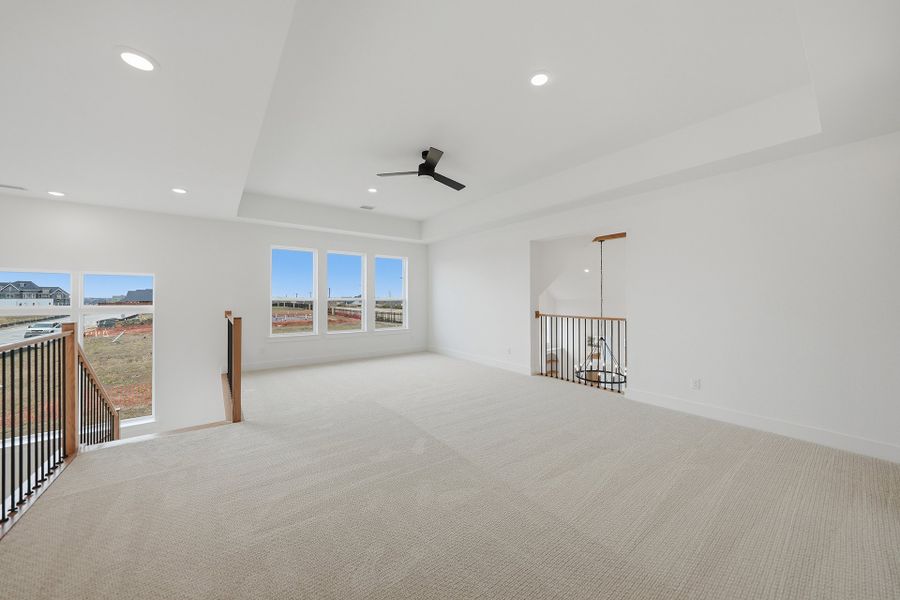Spacious, unfurnished interior of a new home in Park Place - 80' Lots, Prosper (Image 34). Spacious, unfurnished interior of a new home in Park Place - 80' Lots, Prosper (Image 34).