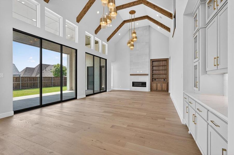 Spacious, unfurnished interior of a new home in Mustang Lakes, Celina (Image 15).