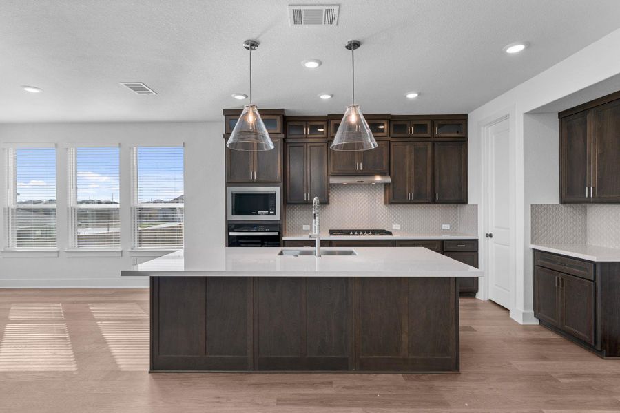 Gorgeous Open Concept Kitchen Gorgeous Open Concept Kitchen