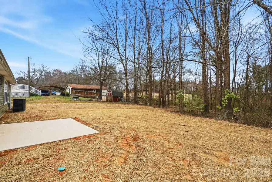 Image 43 of a home in . Image 43 of a home in .