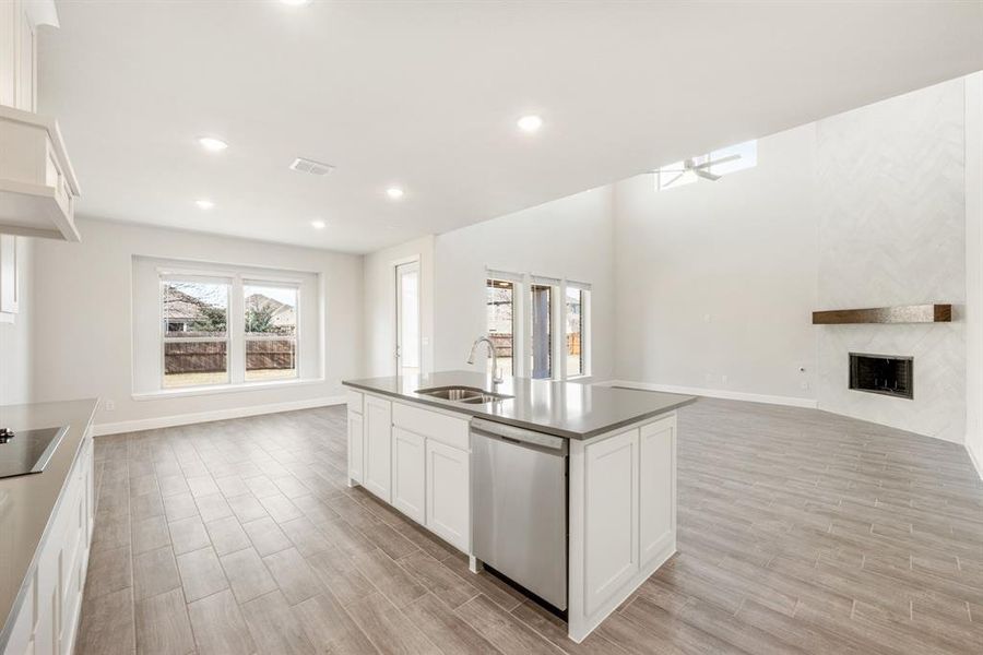 Furnished interior view inside a new home in Sunrise at Garden Valley, Waxahachie (Image 11).
