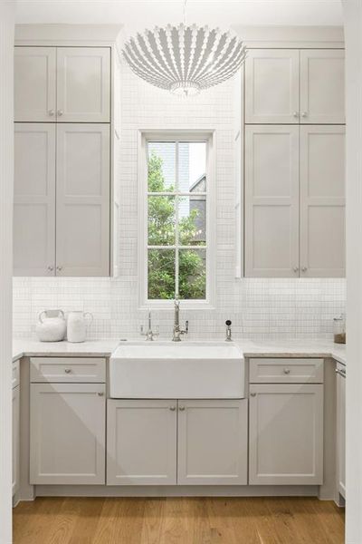 Furnished interior view inside a new home in , Dallas (Image 12).