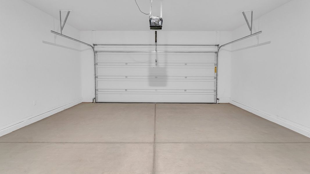 Image 61 representing the Pearl by D.R. Horton in Saguaro Bloom, Marana, AZ.