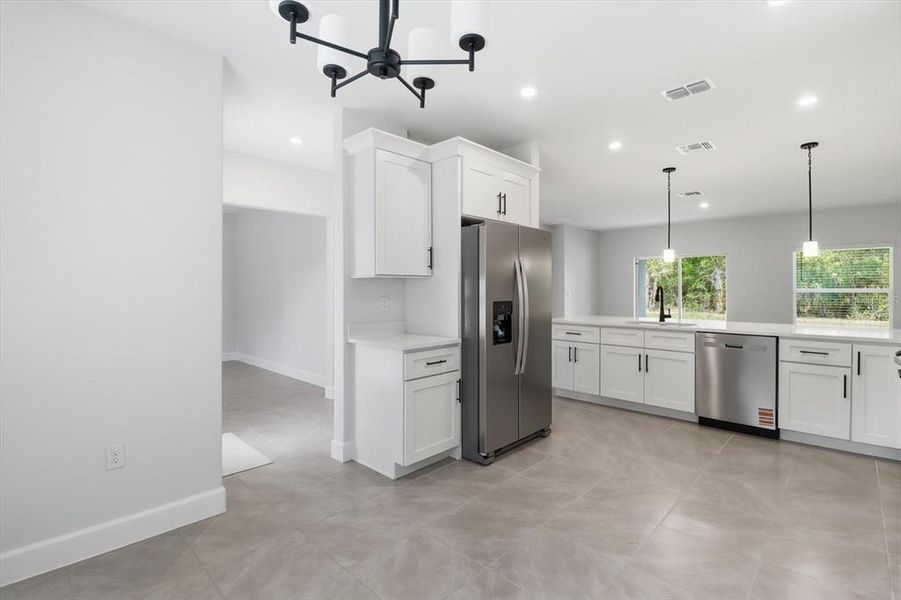 Furnished interior view inside a new home in , Dunnellon (Image 10).