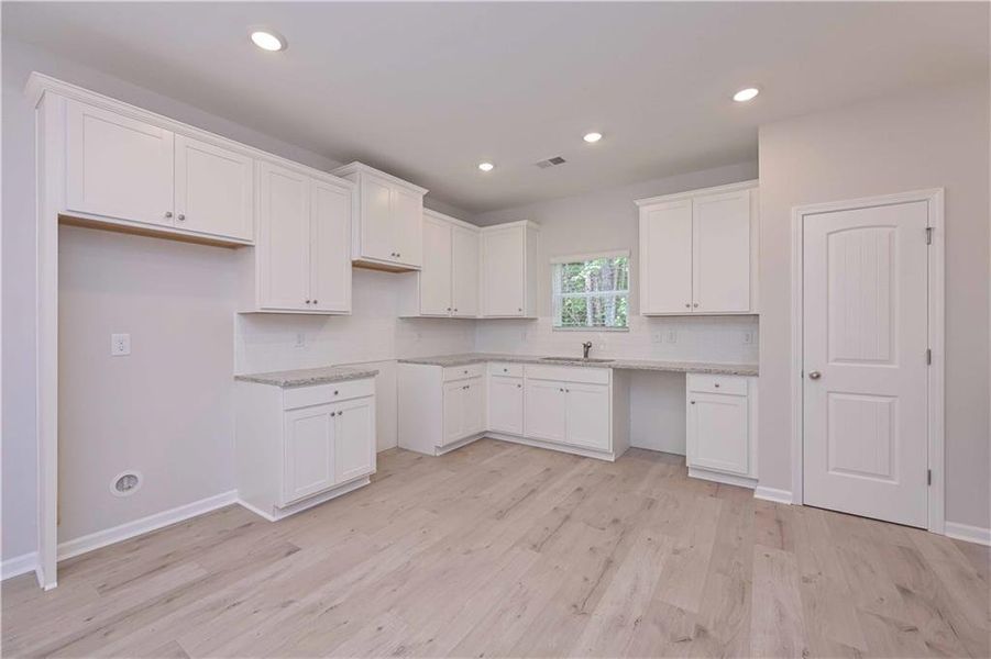 Image 17 of a home in .