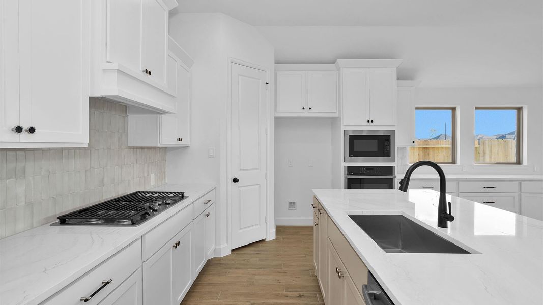 Furnished interior view inside a new home in Sienna 50', Missouri City (Image 4). Furnished interior view inside a new home in Sienna 50', Missouri City (Image 4).