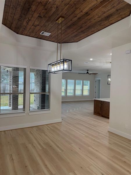 Other pictures of a Study/ Office built by Texas best home builders