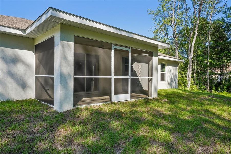 Exterior details and patio area of a home in , Ocala (Image 29).