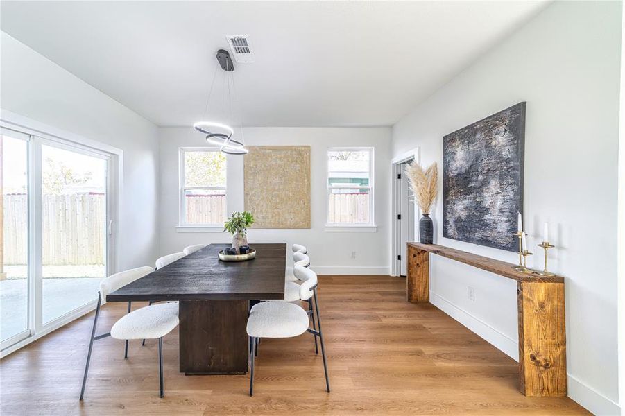Furnished interior view inside a new home in , Dallas (Image 29).