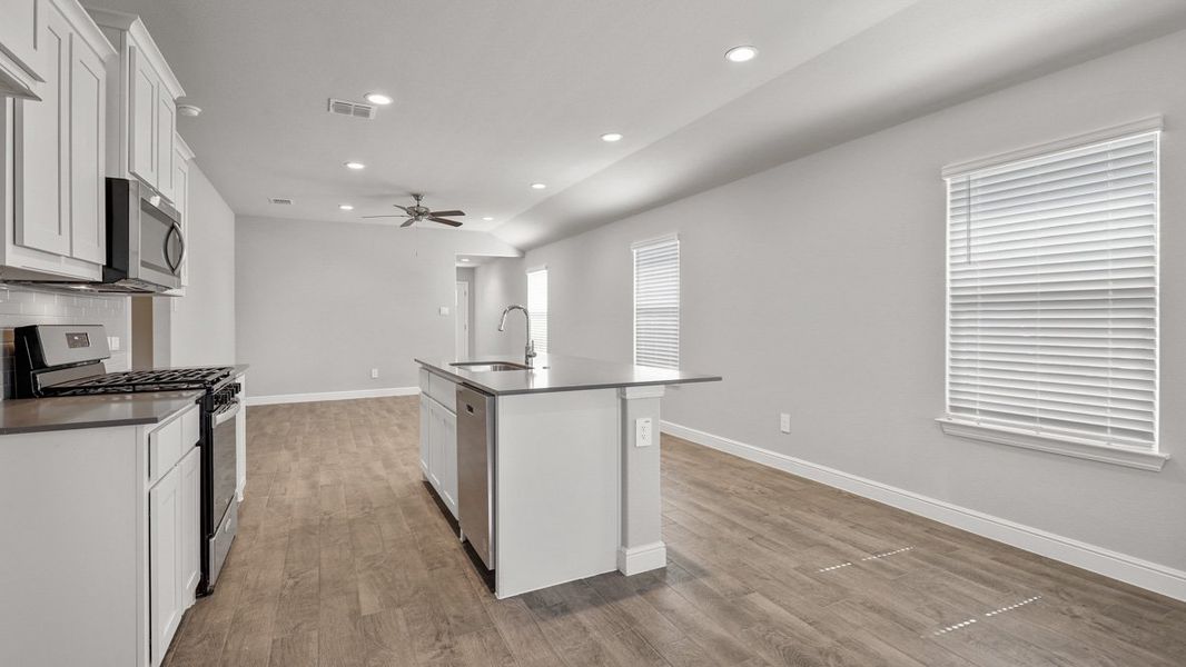 Furnished interior view inside a new home in The Hills at Reunion, Newark (Image 11).