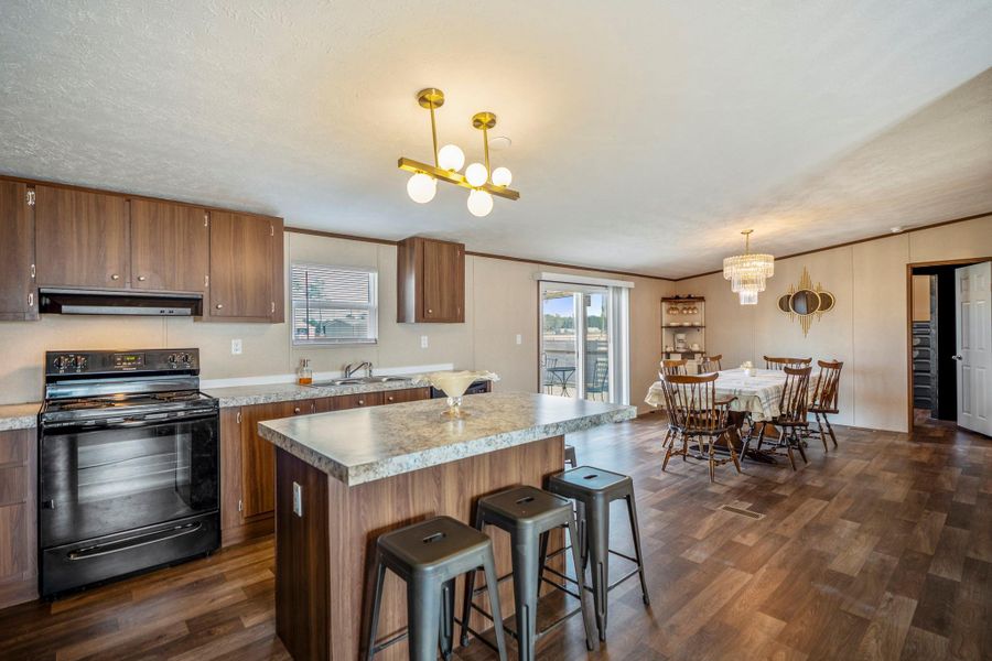 Furnished interior view inside a new home in , Conroe (Image 11).