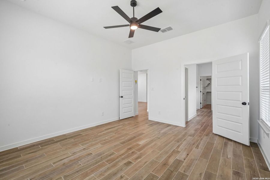 Spacious, unfurnished interior of a new home in Legacy at Lake Dunlap, New Braunfels (Image 11). Spacious, unfurnished interior of a new home in Legacy at Lake Dunlap, New Braunfels (Image 11).