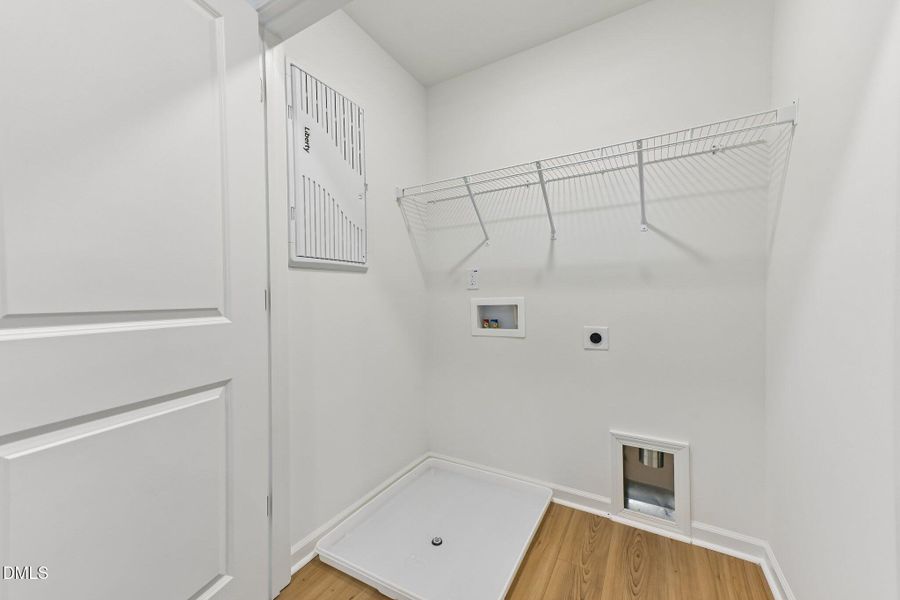 26-web-or-mls-Chrys St-S0205-026