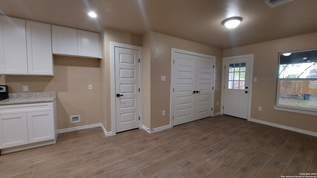 Spacious, unfurnished interior of a new home in , San Antonio (Image 13). Spacious, unfurnished interior of a new home in , San Antonio (Image 13).