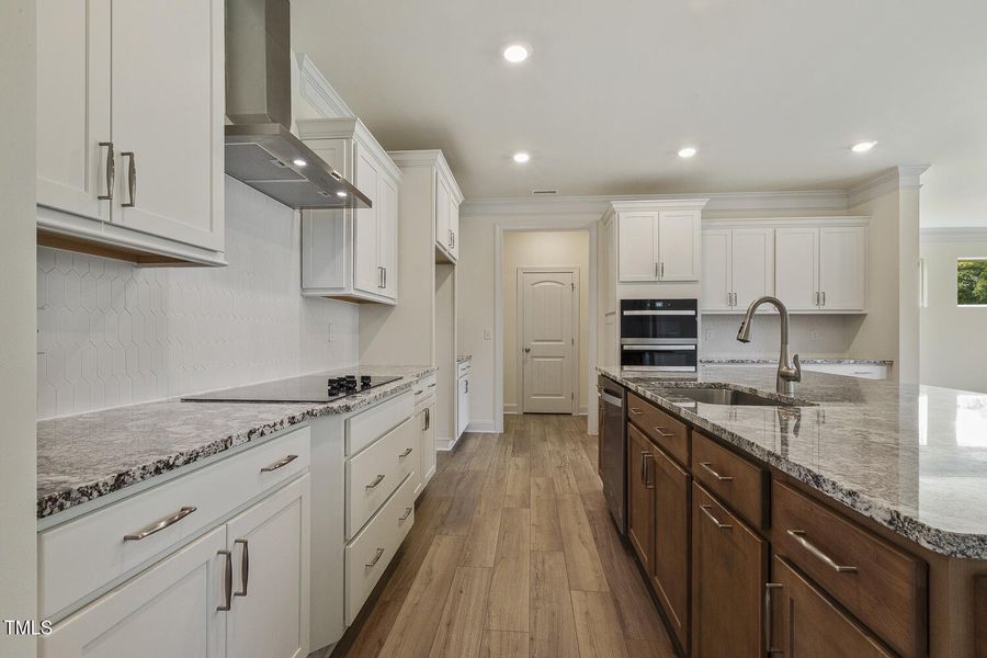 012_54716566913_o 012_54716566913_o