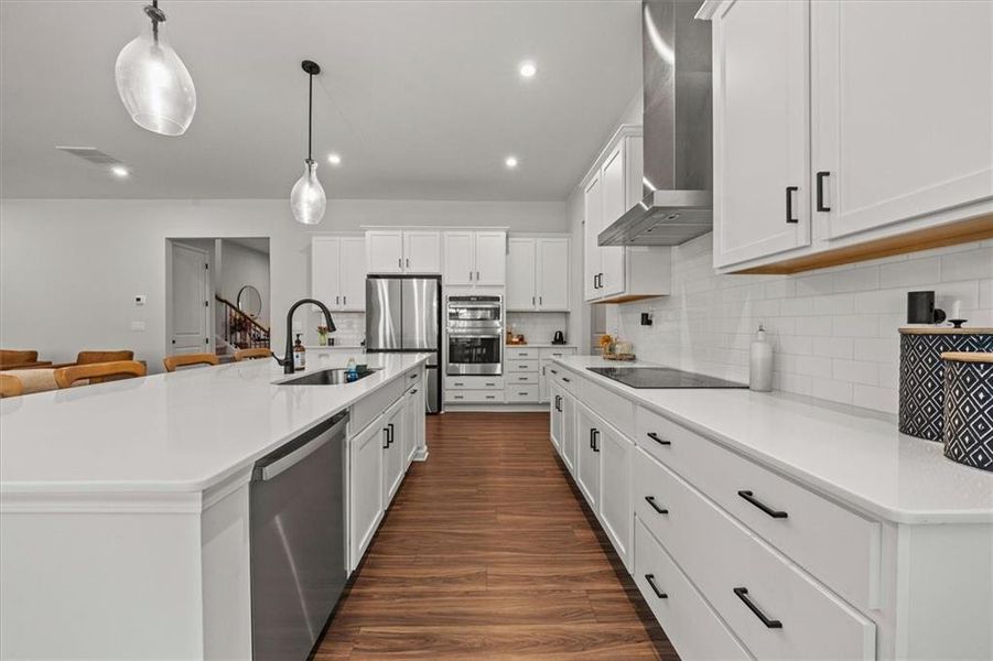 Furnished interior view inside a new home in , Acworth (Image 20).