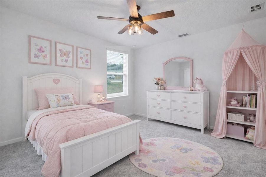 Furnished interior view inside a new home in , Dunnellon (Image 12).