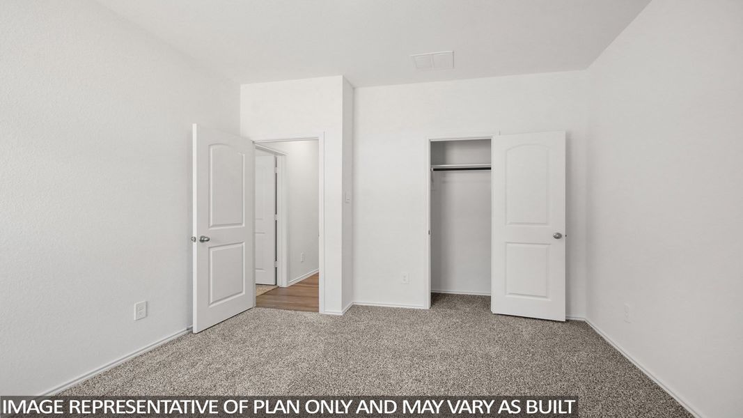 Spacious, unfurnished interior of a new home in Medina, Dayton (Image 11).