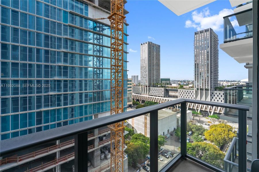 Condo located in Miami, FL showcasing its design and architecture (Image 24). Condo located in Miami, FL showcasing its design and architecture (Image 24).