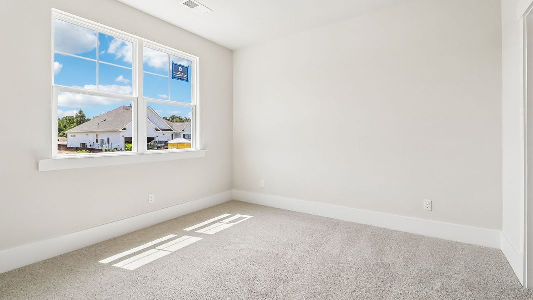Spacious, unfurnished interior of a new home in Shell Pointe, Gilbert (Image 14).